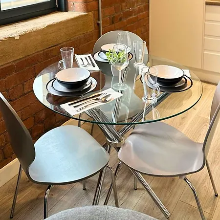 Stunning 2 Bed In City Centre With Free Parking - Sleeps 7 Bradford  Exterior foto